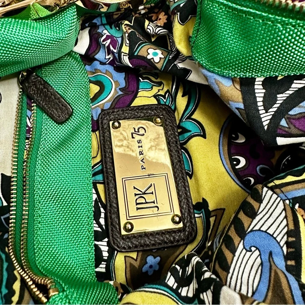 Vibrant Green Nylon Hobo Shoulder Bag Black Strap Gold Hardware Tote Bold Bright
